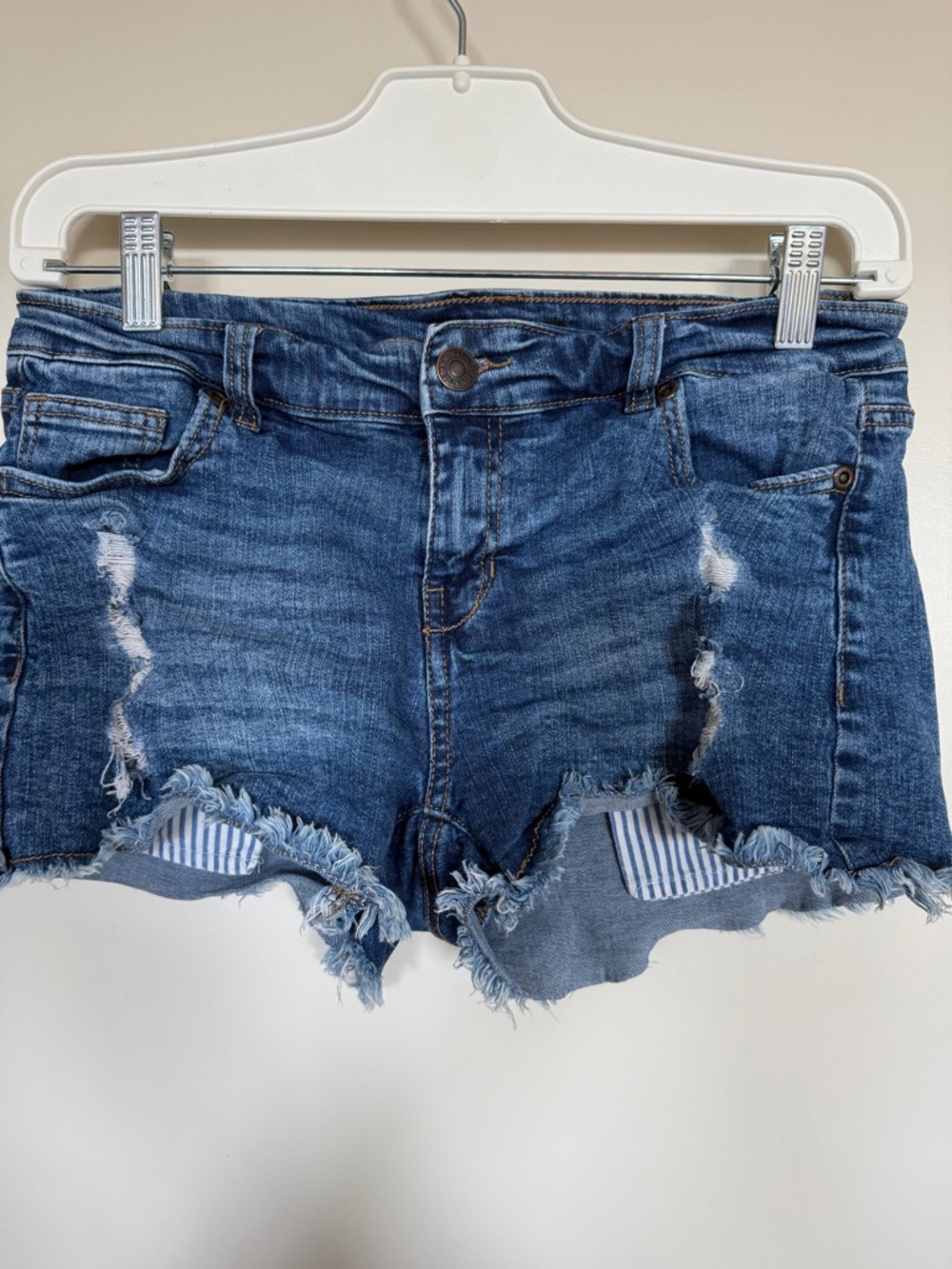 Bluenotes Distressed Denim Cutoff Shorts Size 29